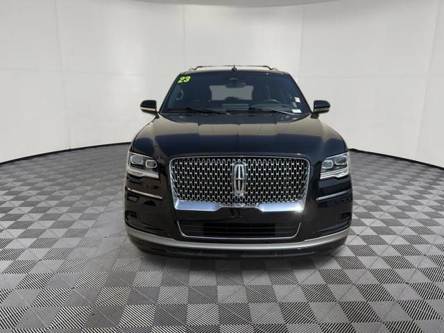 Used 2023 Lincoln Navigator L Reserve AWD/4WD image 13