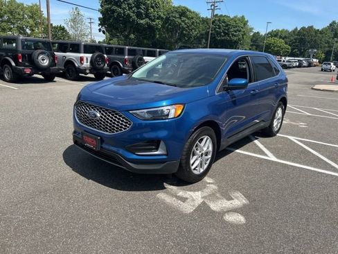 Used 2024 Ford Edge SEL AWD/4WD image 3