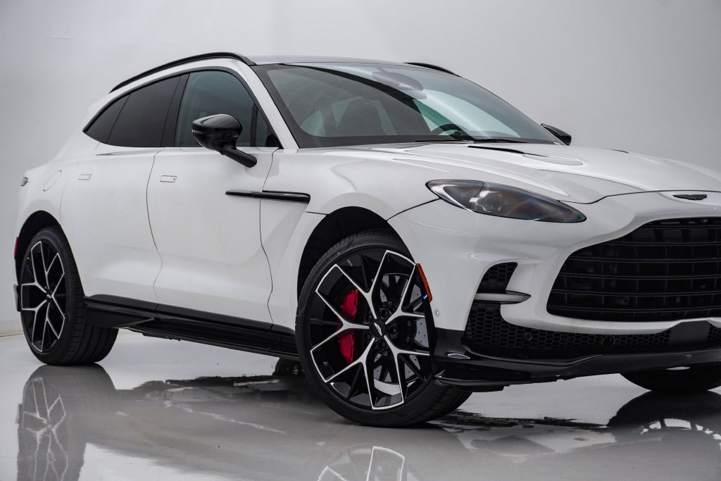New 2026 Aston Martin DBX 707 AWD/4WD image 2