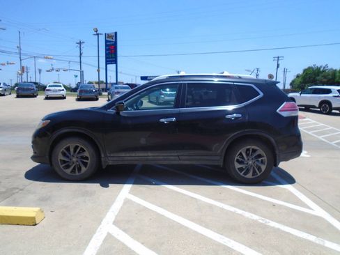Used 2016 Nissan Rogue SL w/ SL Premium Package FWD image 2