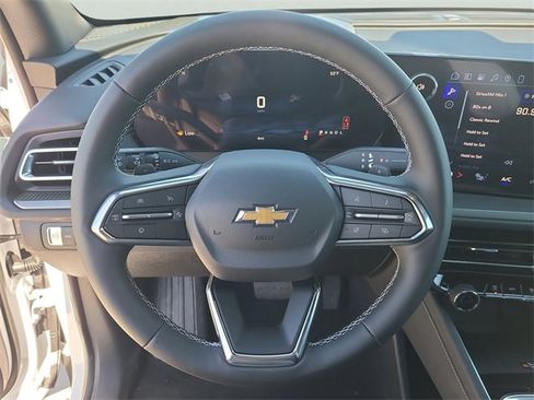 New 2026 Chevrolet Traverse LT image 27