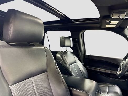 Used 2020 Ford Expedition XLT w/ FX4 Off-Road Package AWD/4WD image 30