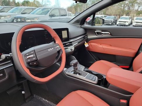 New 2026 Kia Sportage SX image 12