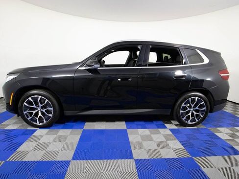 Used 2025 BMW X3 xDrive30i w/ Premium Package AWD/4WD image 8