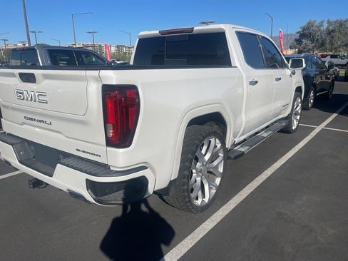 Used 2021 GMC Sierra 1500 Denali w/ Driver Alert Package II image 4