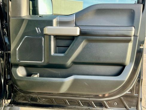 Used 2016 Ford F150 Lariat image 22