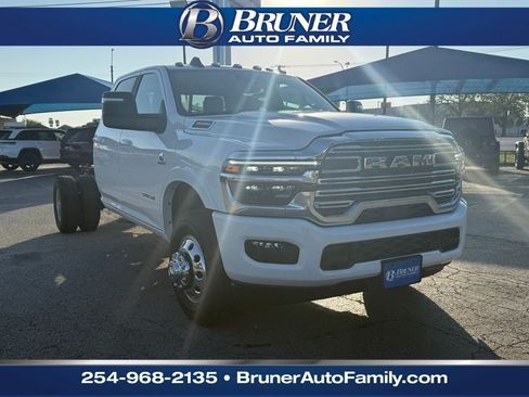New 2026 RAM 3500 Big Horn w/ Laramie Trim Package AWD/4WD image 3
