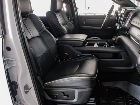 Used 2022 RAM 2500 Limited AWD/4WD image 31