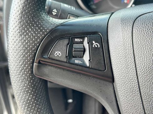 Used 2016 Chevrolet Cruze LT FWD image 22