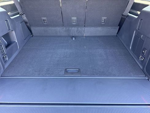 New 2026 Ford Expedition Max Platinum image 19