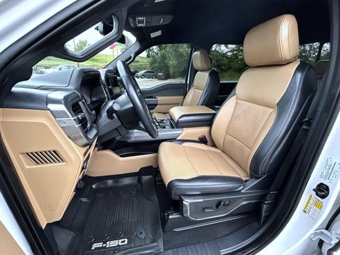 Used 2023 Ford F150 Lariat AWD/4WD image 10