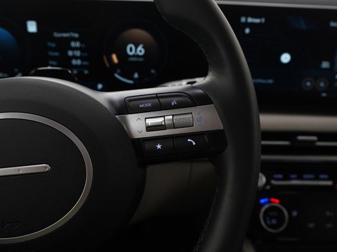 Certified 2025 Hyundai Tucson SEL image 26