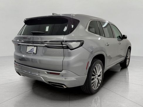 Used 2025 Buick Enclave Avenir w/ Super Cruise Package AWD/4WD image 19