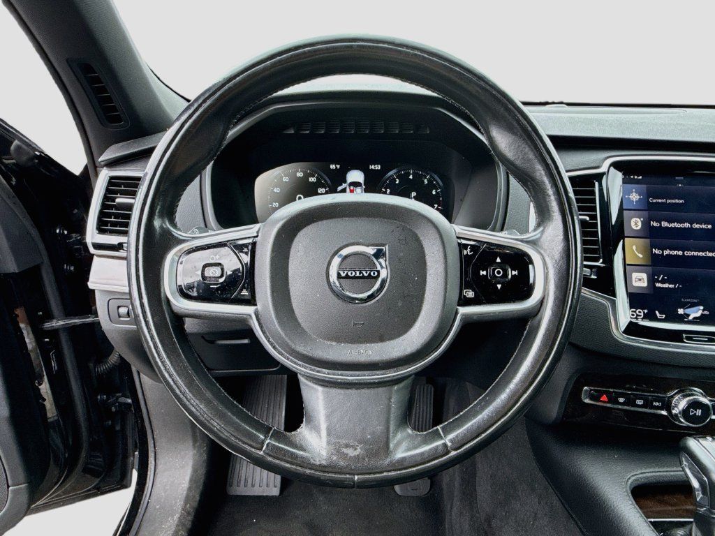 Used 2017 Volvo XC90 T6 Momentum w/ Vision Package AWD/4WD image 14