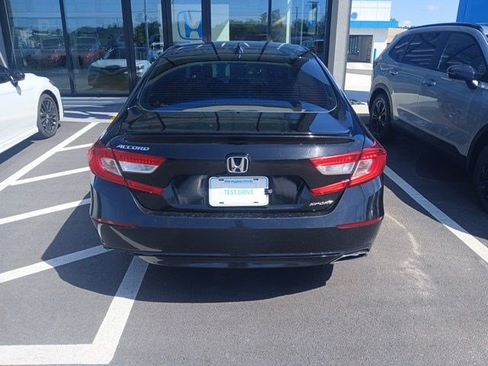 Used 2022 Honda Accord Sport image 8