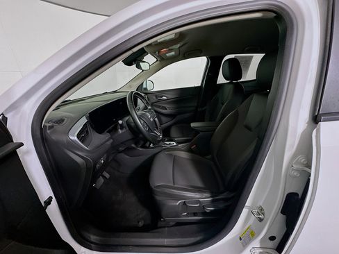 Used 2024 Buick Encore GX Preferred image 13