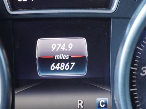 Used 2017 Mercedes-Benz GLS 450 4MATIC image 27