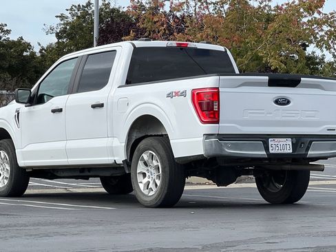 Used 2023 Ford F150 XLT image 6