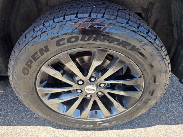 Used 2021 Ford Expedition Limited RWD image 10