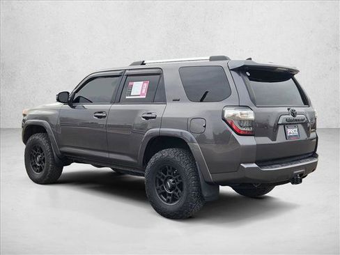 Used 2019 Toyota 4Runner SR5 image 8