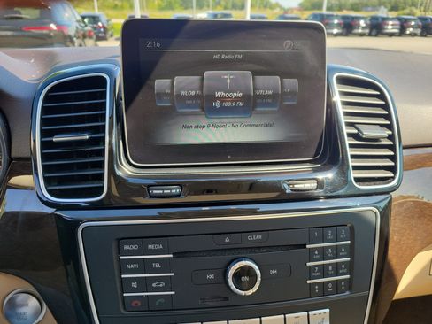 Used 2018 Mercedes-Benz GLE 350 4MATIC image 24