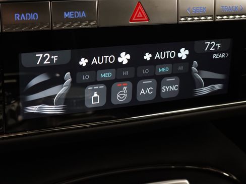 New 2026 Genesis G90 3.5T image 32