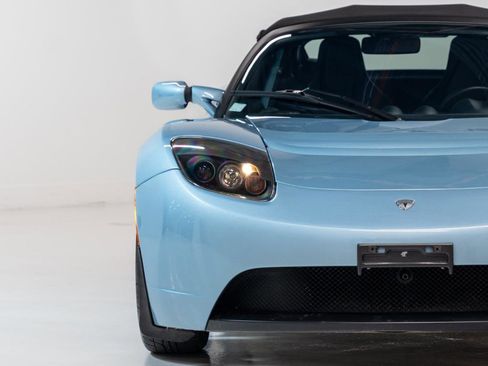 Used 2008 Tesla Roadster RWD image 8