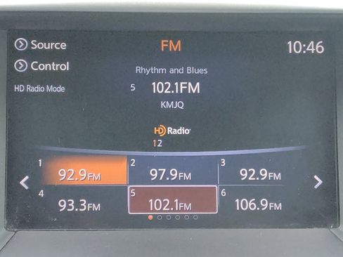 Used 2018 Nissan Pathfinder SL w/ SL Premium Package FWD image 25
