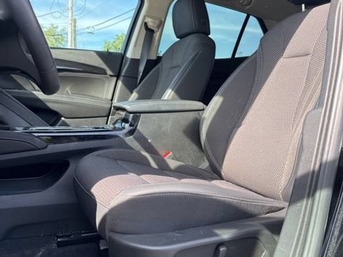 Used 2023 Buick Envision Preferred AWD/4WD image 16