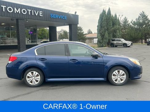Used 2011 Subaru Legacy 2.5i AWD/4WD image 2