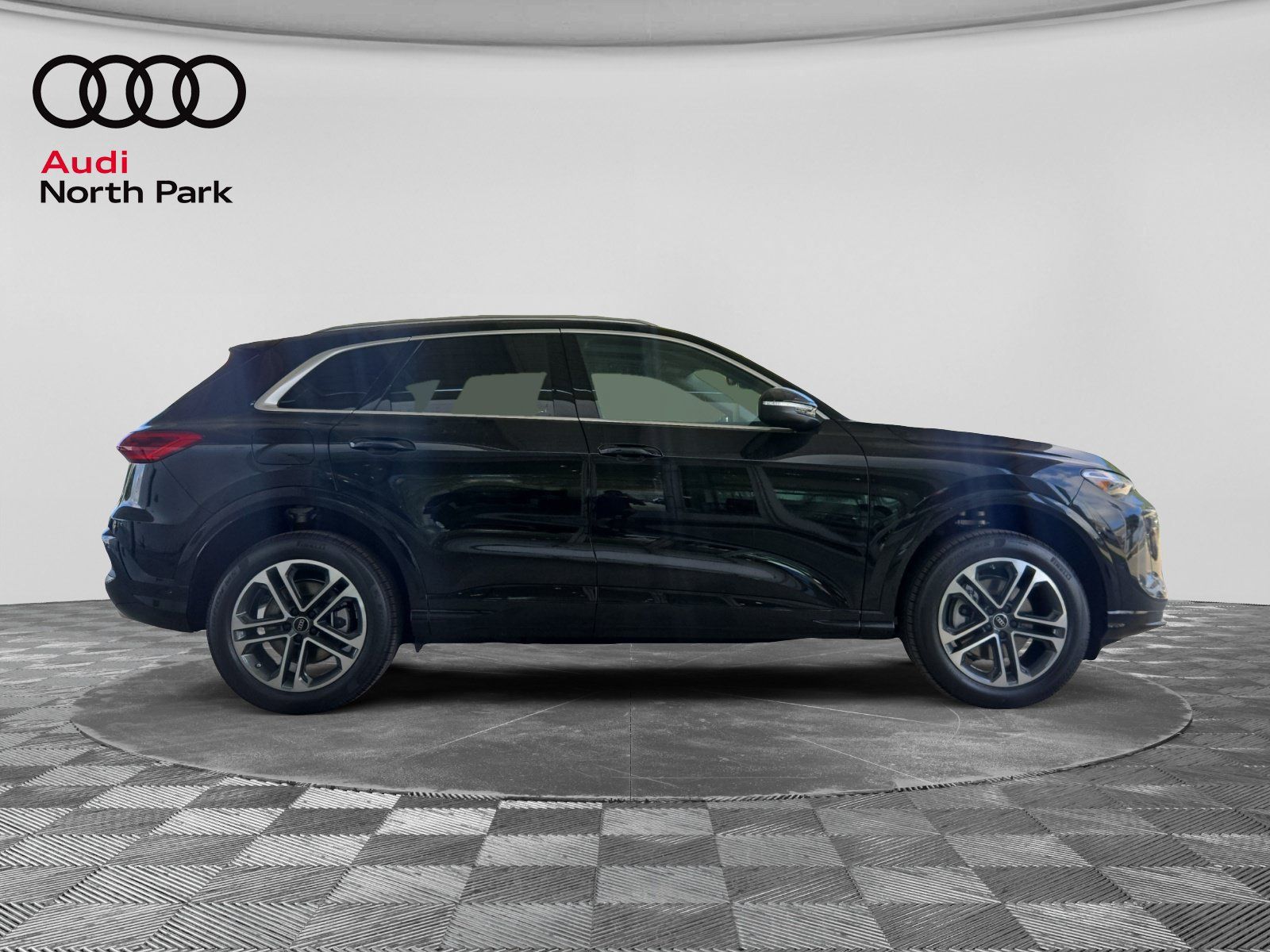 New 2026 Audi Q5 Premium AWD/4WD image 6