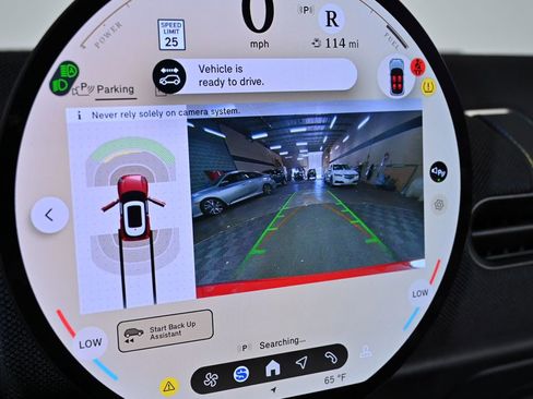 Certified 2025 MINI Cooper 2-Door Hardtop image 17