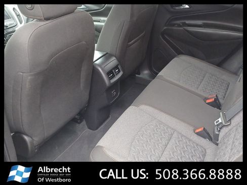 Used 2023 Chevrolet Equinox LT image 11