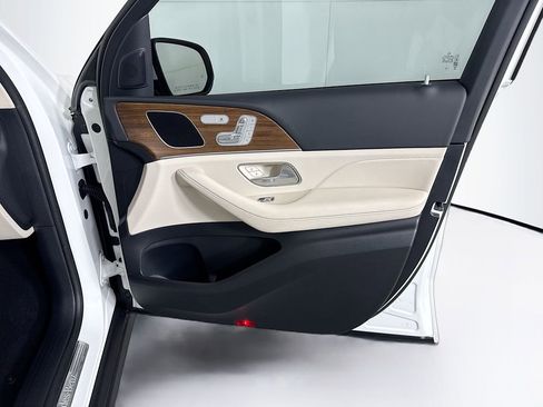 Certified 2025 Mercedes-Benz GLE 350 4MATIC image 26