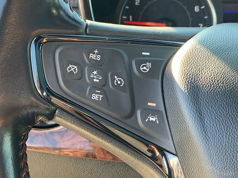 Used 2022 Chevrolet Equinox RS w/ RS Leather Package image 31