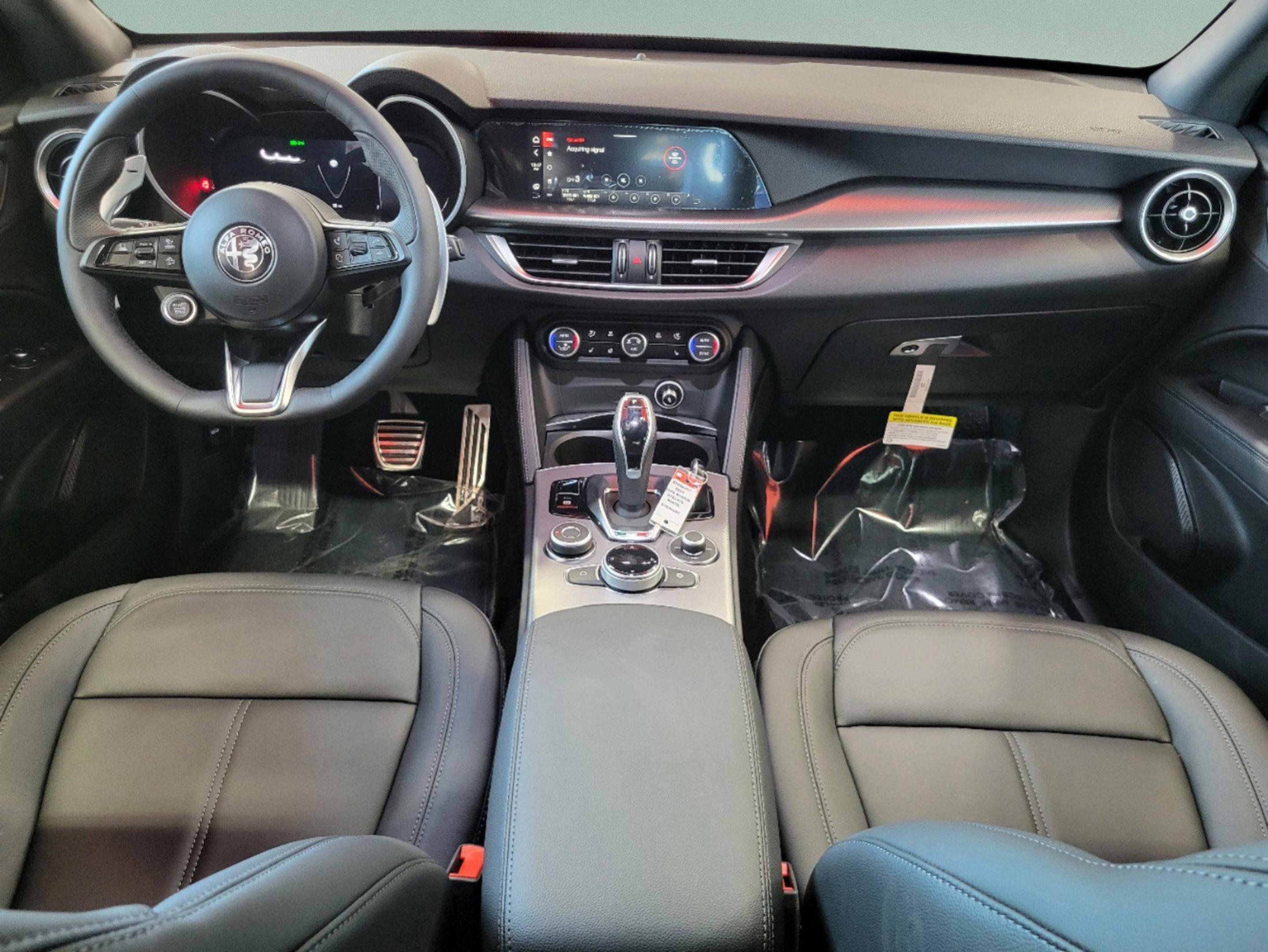 New 2025 Alfa Romeo Stelvio Sprint AWD/4WD image 82