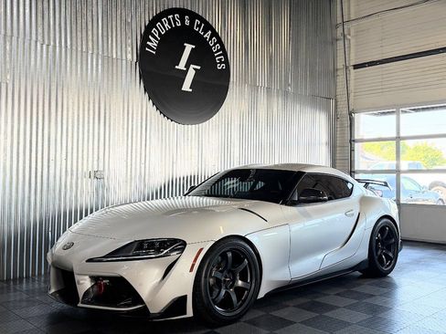Used 2021 Toyota Supra w/ Safety & Technology Package RWD image 1