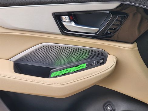 New 2026 Acura MDX Base image 24