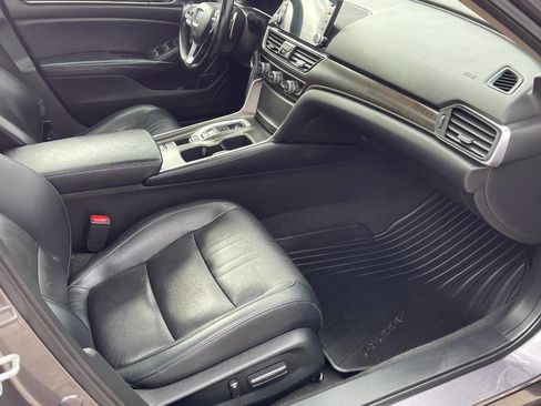 Used 2018 Honda Accord EX-L image 14