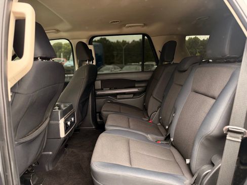 Used 2022 Ford Expedition XL RWD image 17