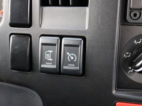 New 2025 Chevrolet Low Cab Forward image 20