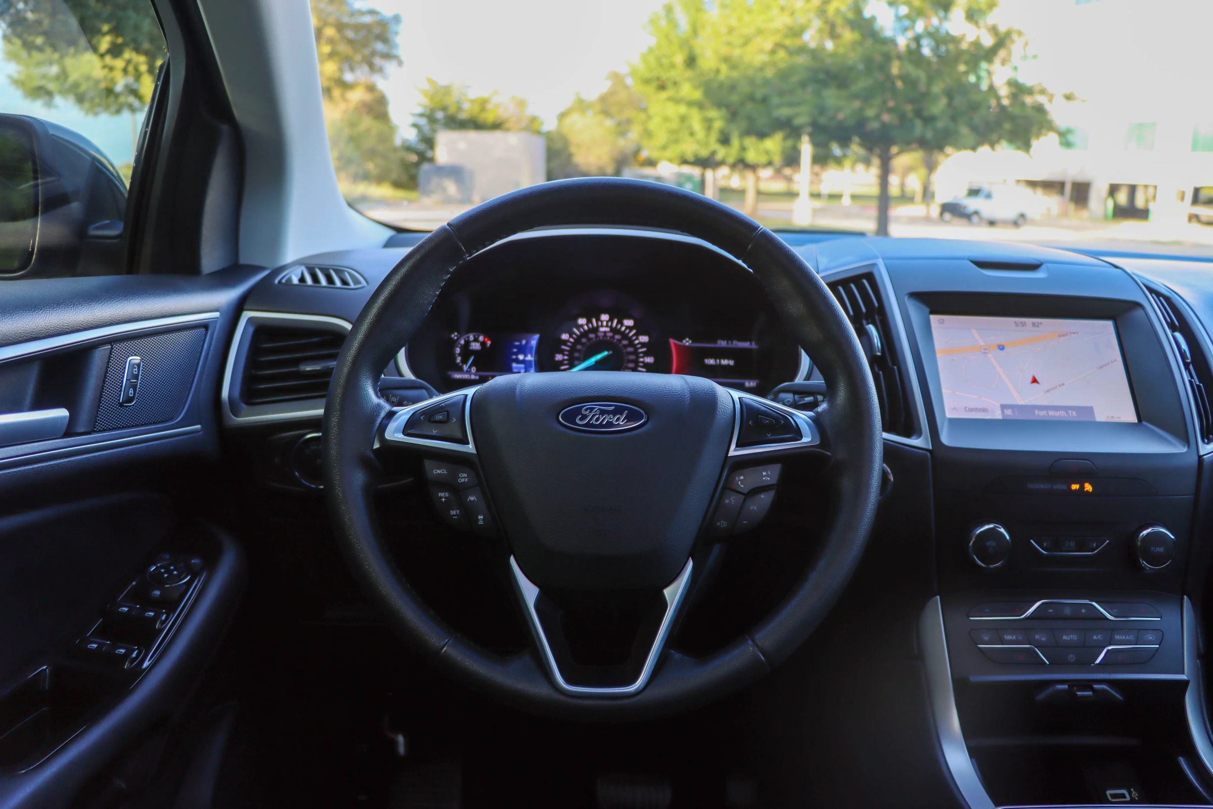 Used 2019 Ford Edge SEL w/ Equipment Group 201A FWD image 28