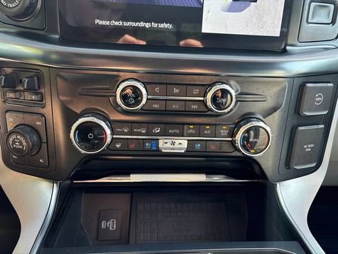 Used 2022 Ford F150 Limited AWD/4WD image 36