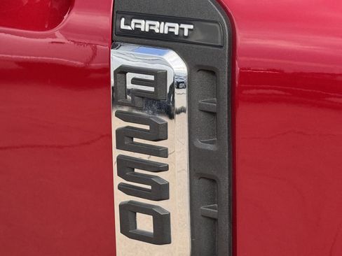 Used 2025 Ford F250 Lariat w/ Lariat Ultimate Package AWD/4WD image 12