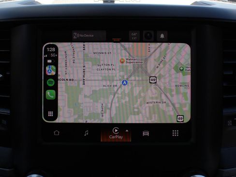 Used 2024 RAM 2500 Tradesman w/ Chrome Appearance Group image 31