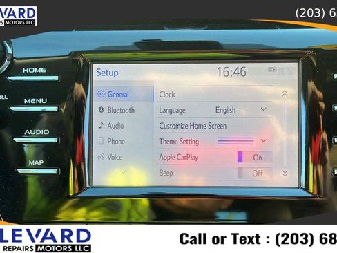 Used 2019 Toyota Camry SE image 30