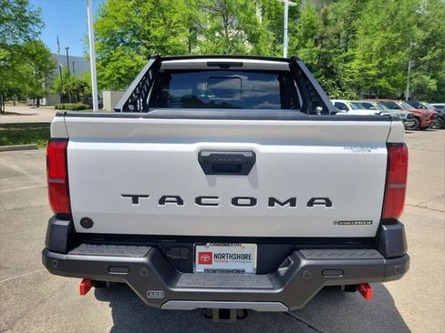 Certified 2025 Toyota Tacoma 4x4 Double Cab Hybrid image 5