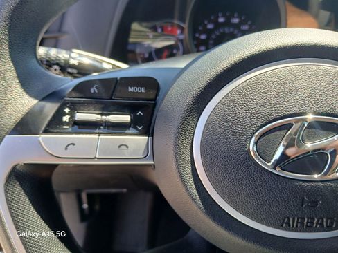 Used 2022 Hyundai Elantra SEL image 28