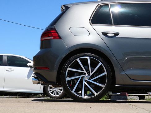Used 2019 Volkswagen Golf 4-Door AWD/4WD image 11