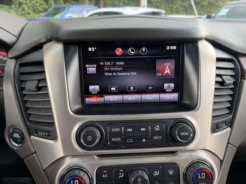 Used 2015 GMC Yukon XL Denali w/ Open Road Package AWD/4WD image 34